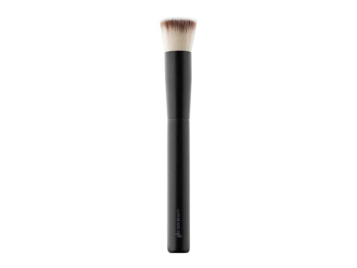 Glo Skin Beauty Flat-Top Kabuki Brush
