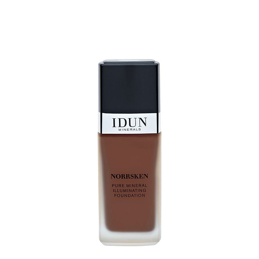 IDUN Minerals Liquid Mineral Foundation Norrsken Hilda