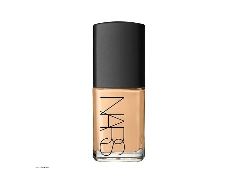Nars Sheer Glow Foundation Fiji