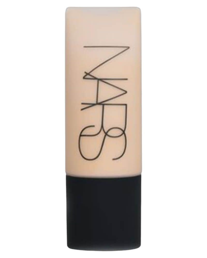 Nars Soft Matte Complete Foundation- Light 4